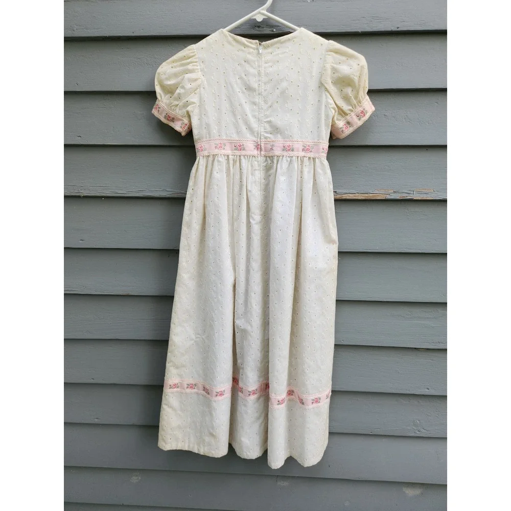 Vintage 70s Eyelet Lace Maxi Dress White Pink Floral Prairie Cottagecore Girl 10
